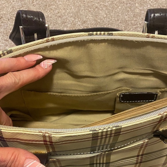 Burberry Cream and Brown Check Shoulder Bag - Picture 12 of 14